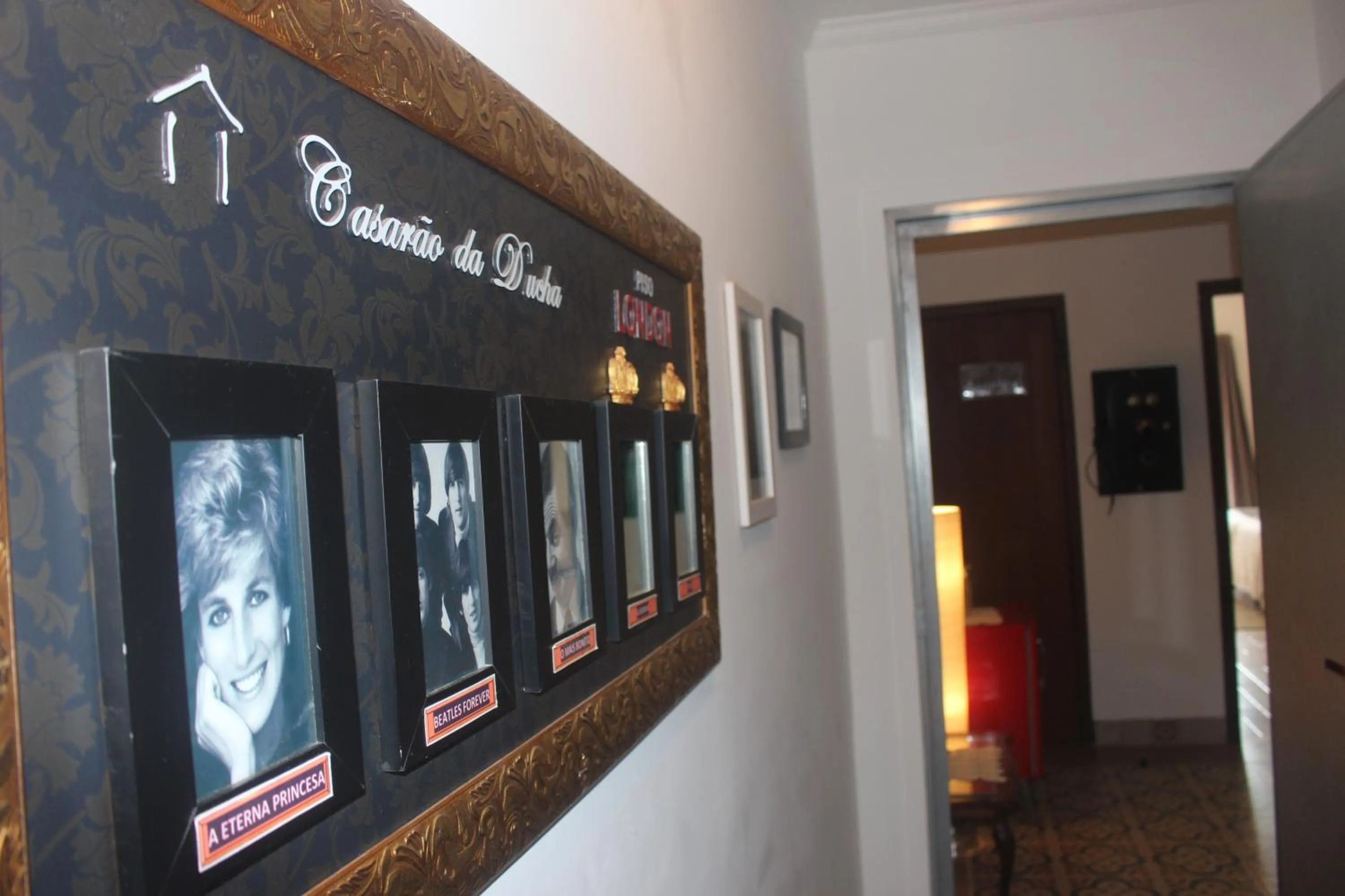 Decorative detail in Casarão da Ducha hotel concept