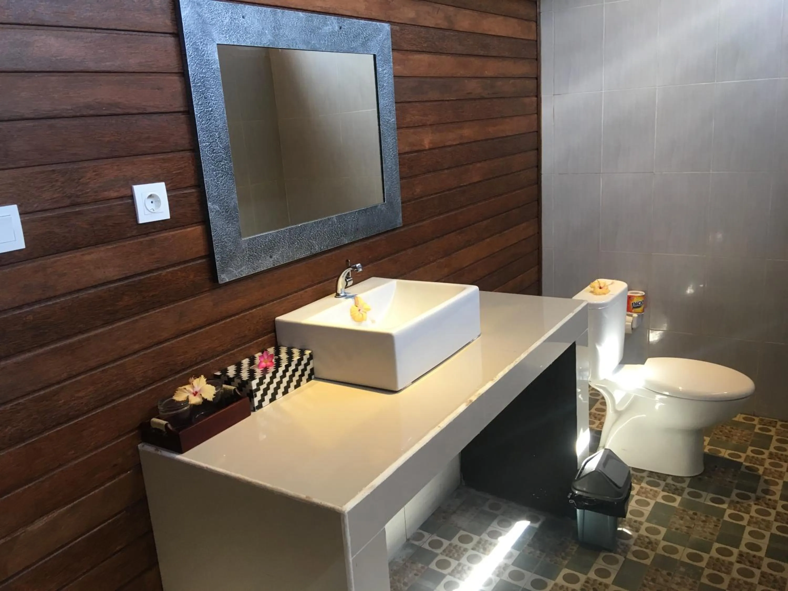 Bathroom in Island Garden Huts Lembongan