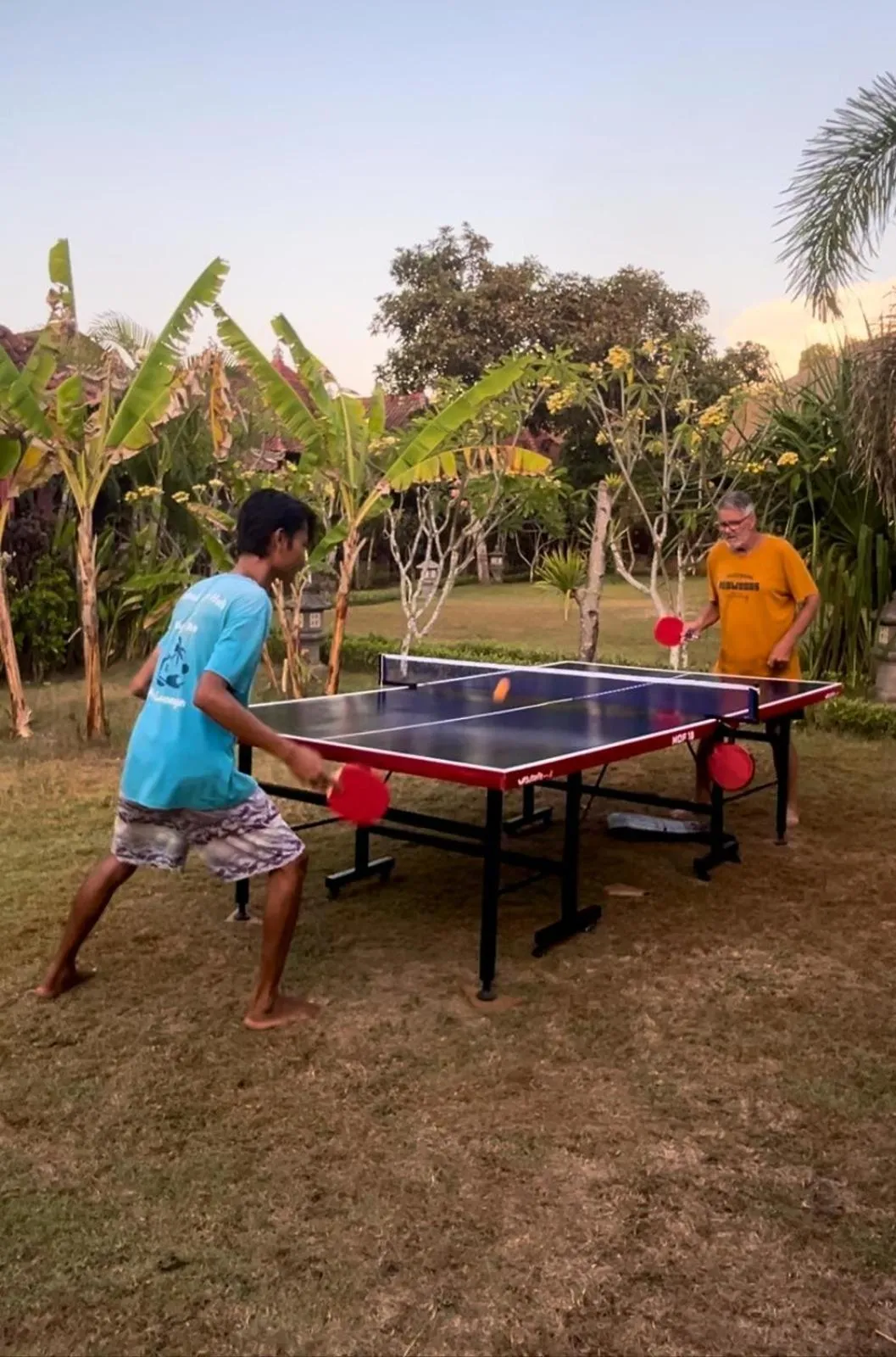 Table tennis in Island Garden Huts Lembongan