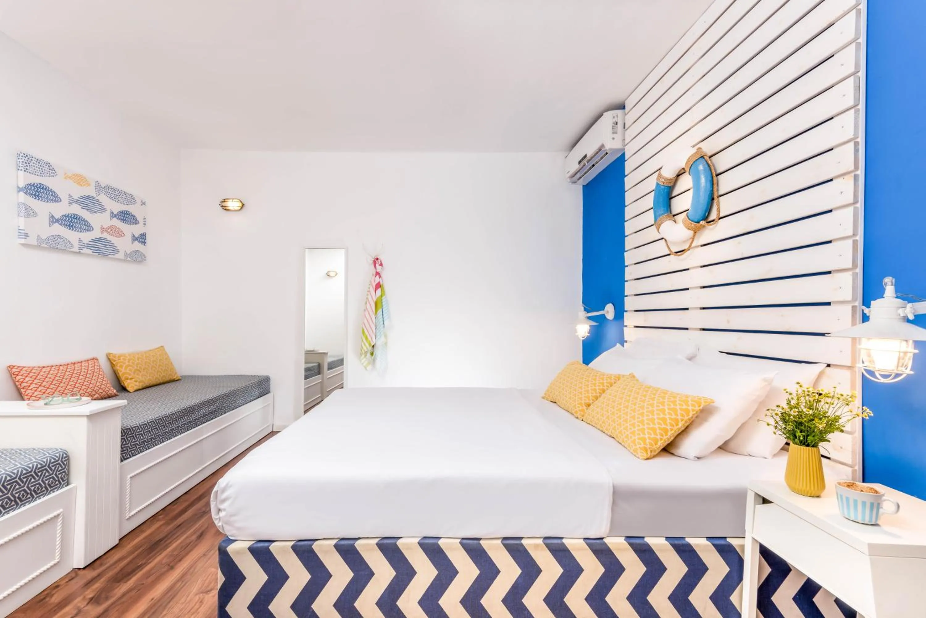 Photo of the whole room, Bed in Travel Hotel Gesher Haziv