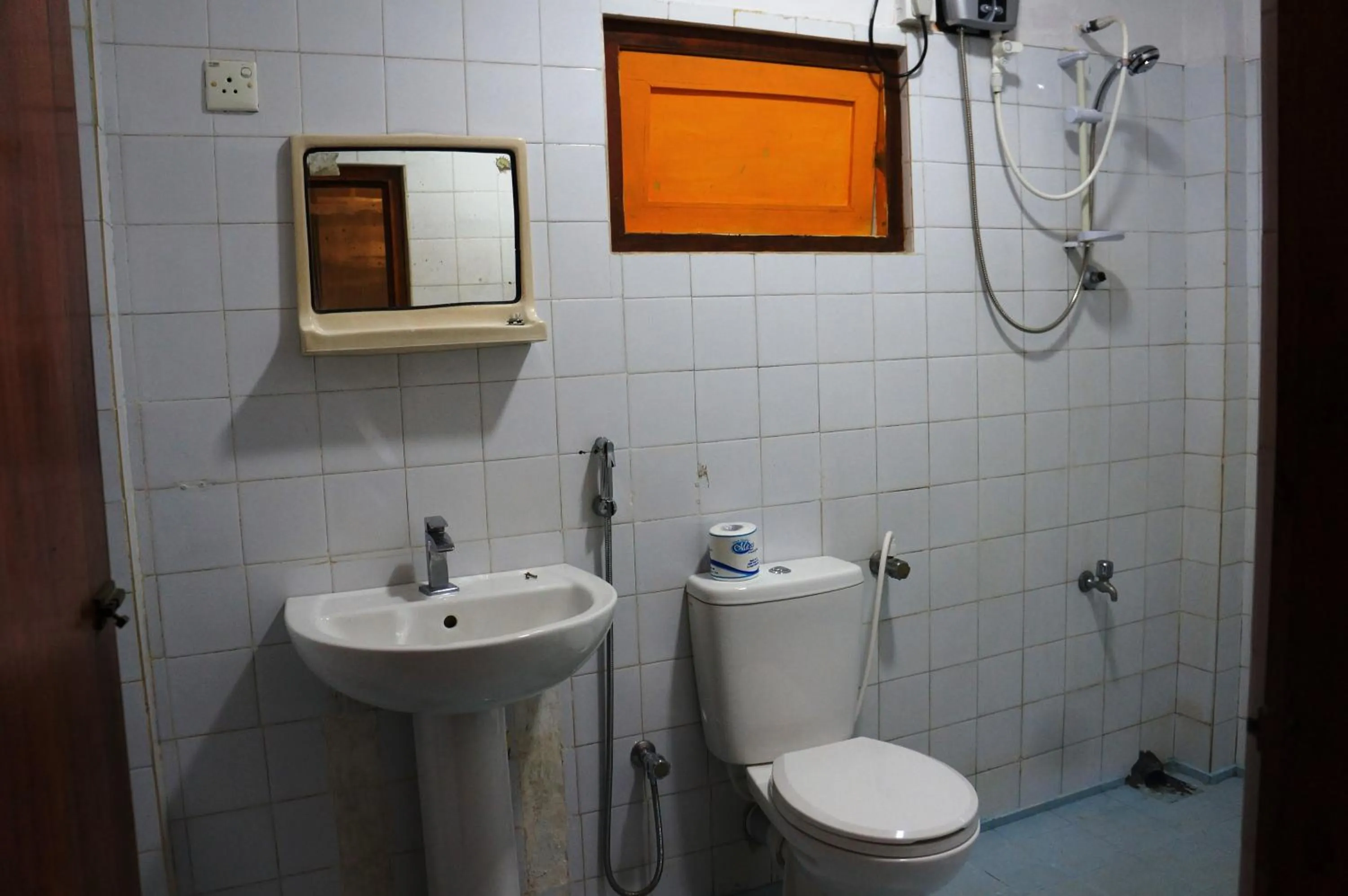 Bathroom in Blue Horizon Beach Hotel
