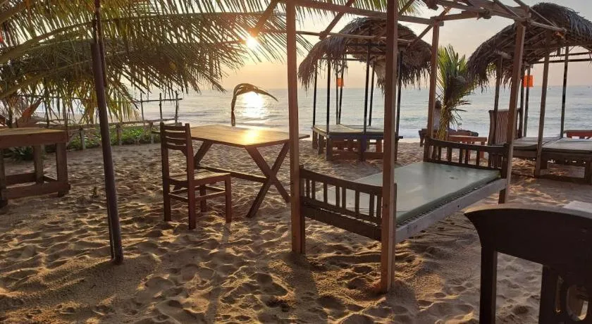 Blue Horizon Beach Hotel