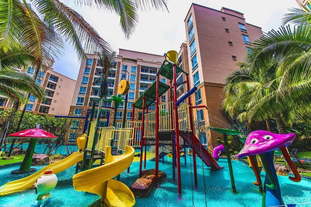 Property building in Atlantis Condo Resort Jomtien TLH