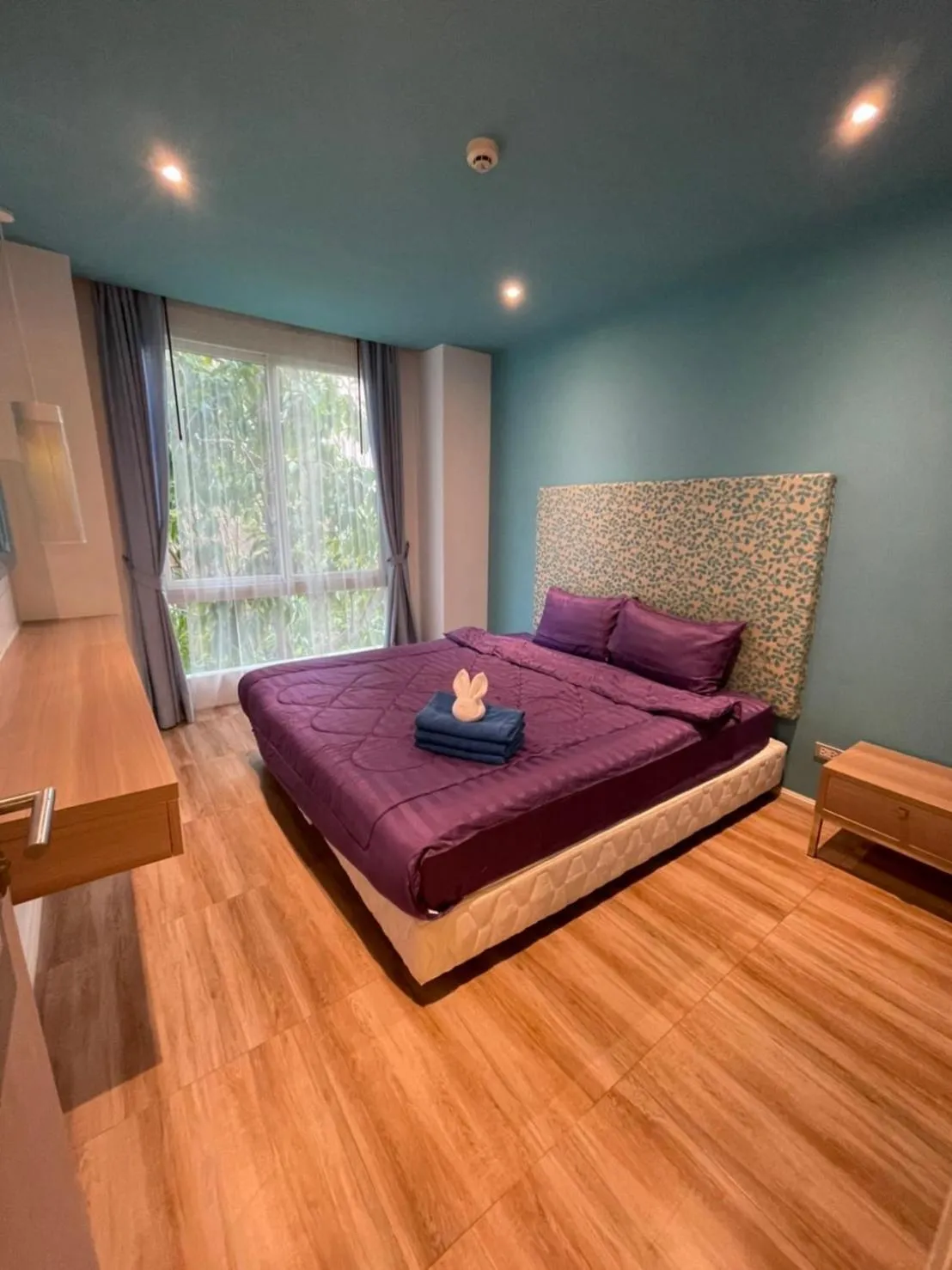 Photo of the whole room, Bed in Atlantis Condo Resort Jomtien TLH