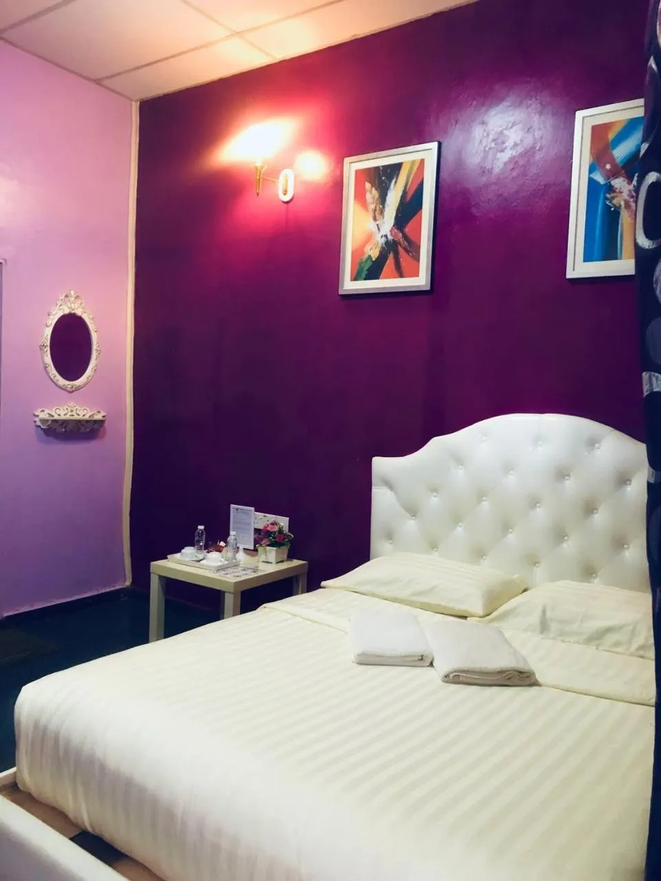 Bed in Taman Negara River View Lodge