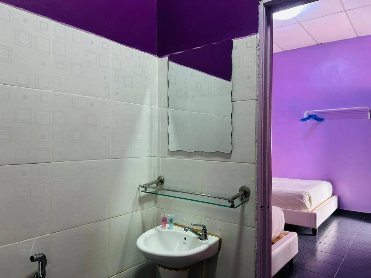 Taman Negara River View Lodge