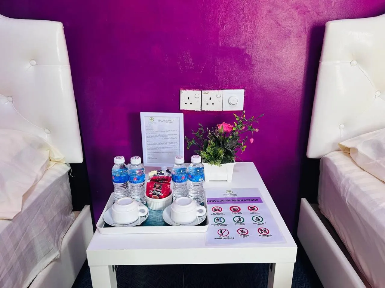 Bed in Taman Negara River View Lodge