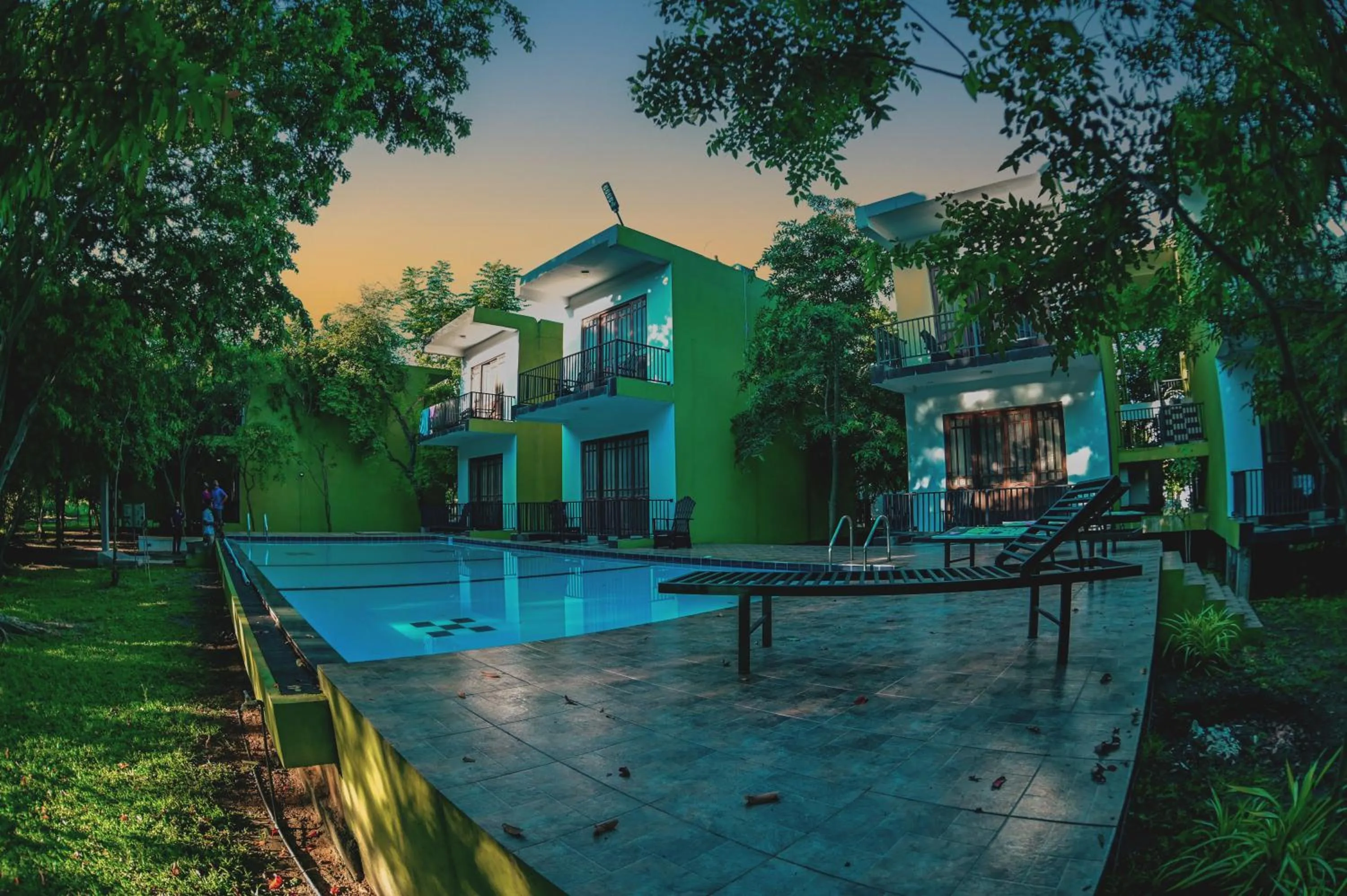 Swimming pool in Hotel Golden Ray