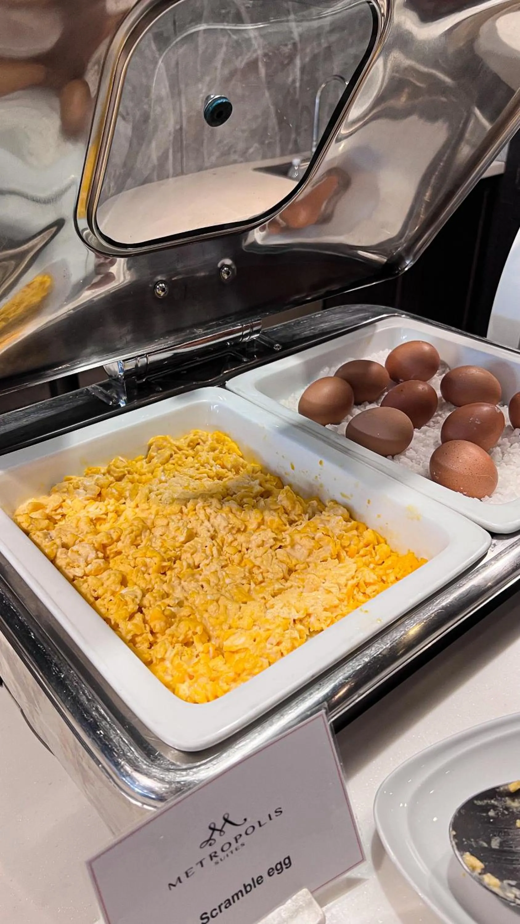 Breakfast in Metropolis Suites Bangkok, Tapestry Collection by Hilton