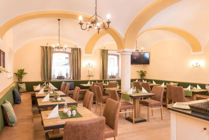 Restaurant/places to eat in Hotel Bockmaier