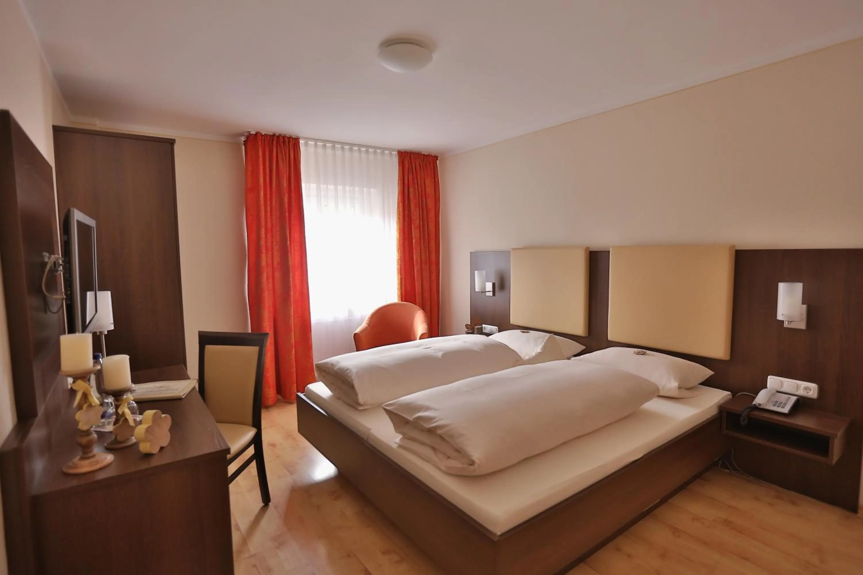 Day, Bed in Hotel Bockmaier