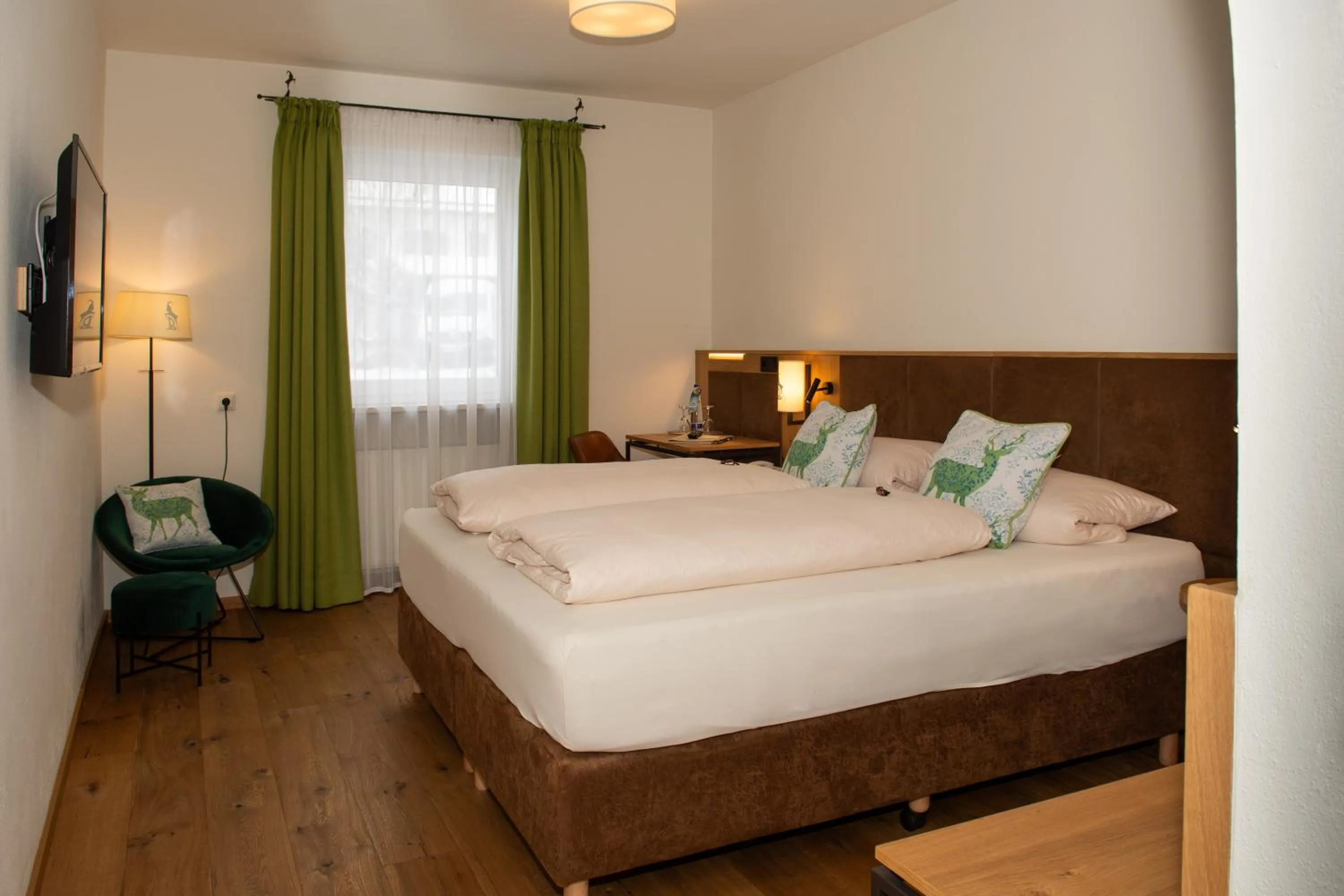 Staff, Bed in Hotel Bockmaier