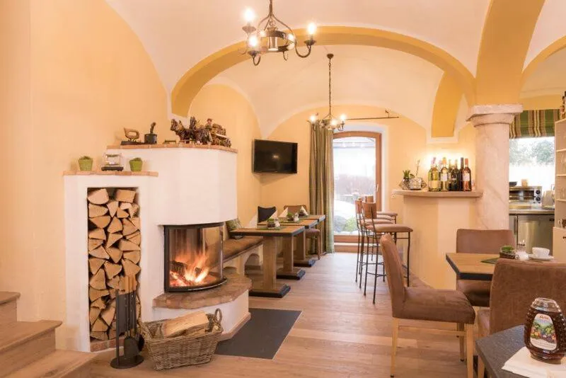 Restaurant/places to eat in Hotel Bockmaier