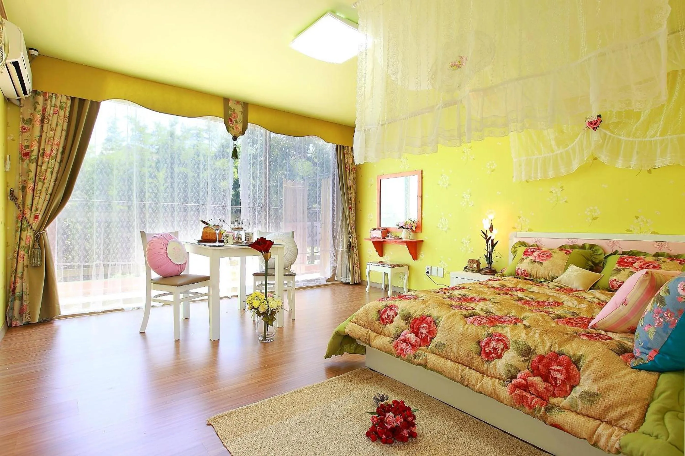 Bellus-Rose Pension Gyeongju