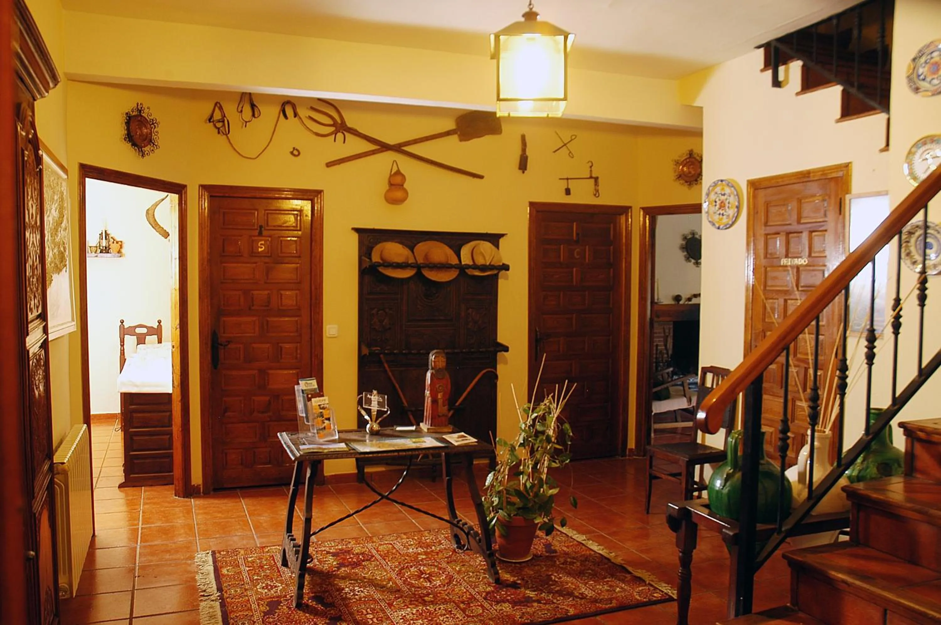 Lobby or reception in Hotel Rural "Hospederia Las Cañadillas"