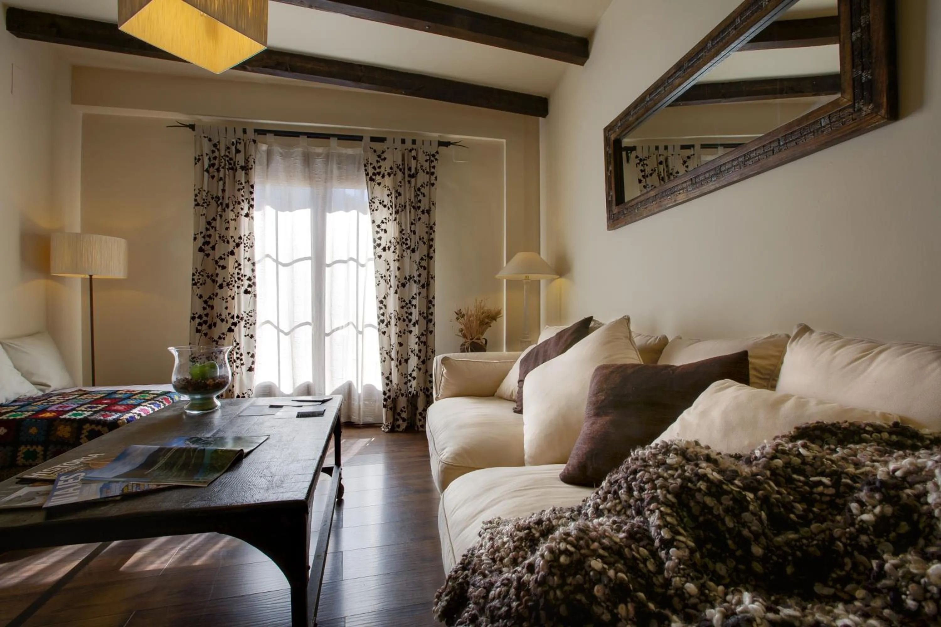 Communal lounge/ TV room in La Posada del Casar