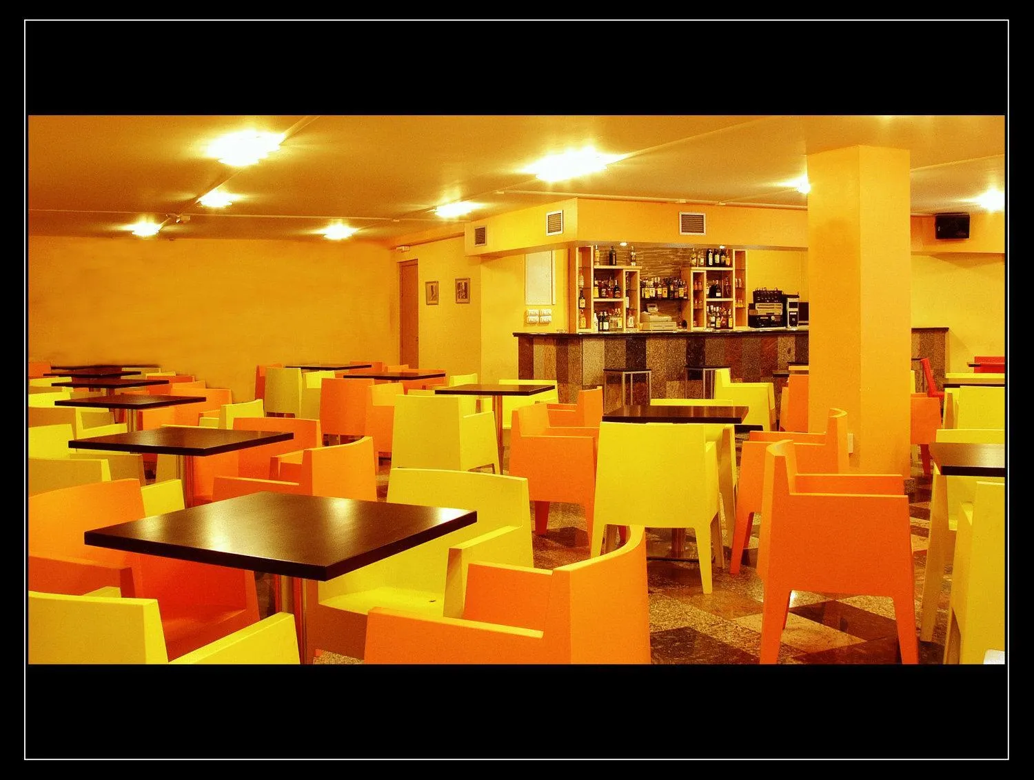 Lounge or bar in Hotel Ruta del Duero