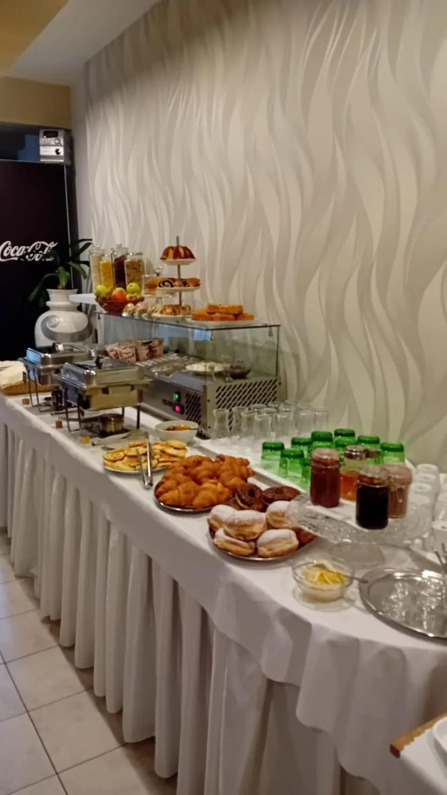 Breakfast in Hotel Orlan