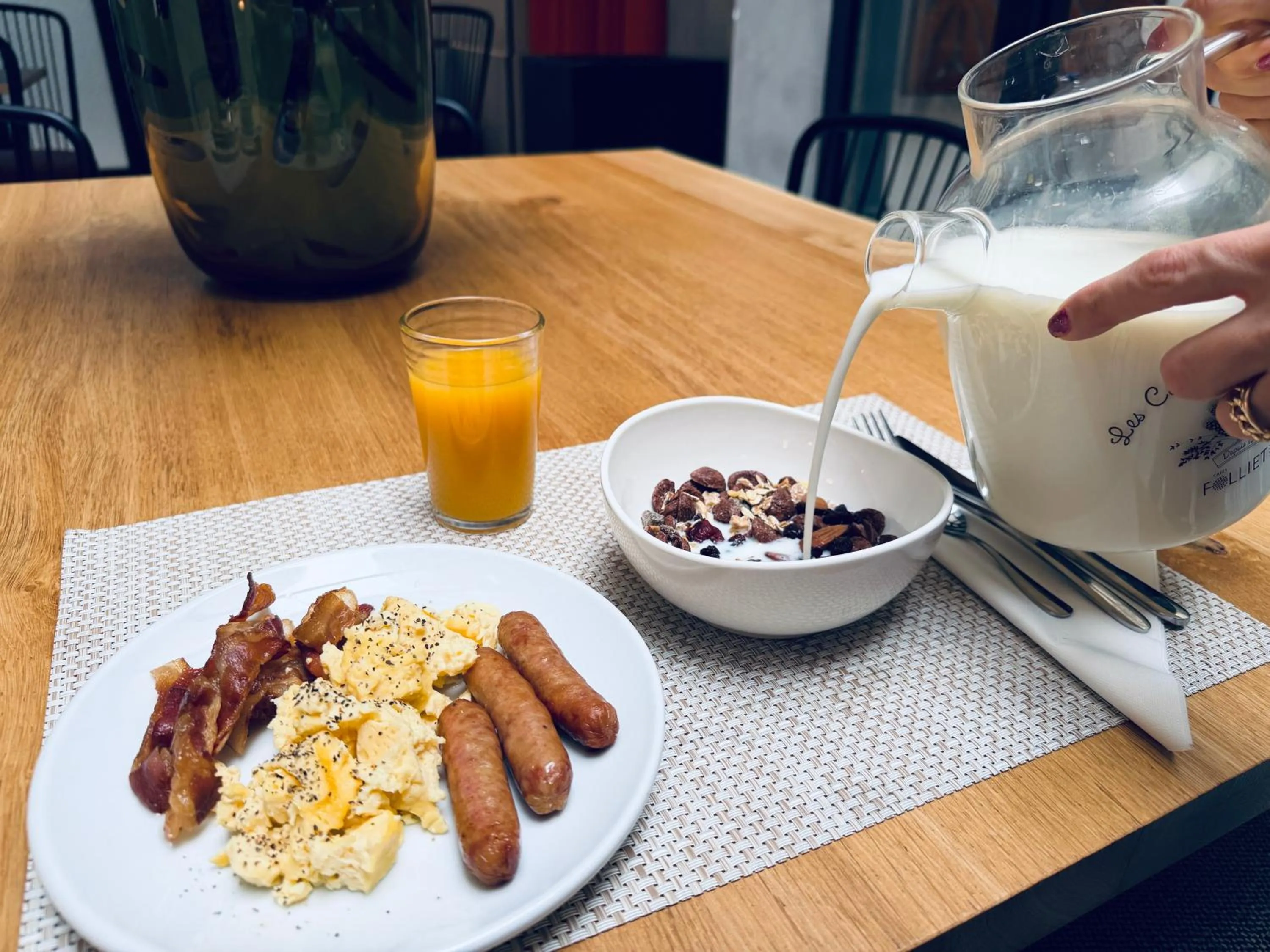 Breakfast in Hôtel de L'Esperance