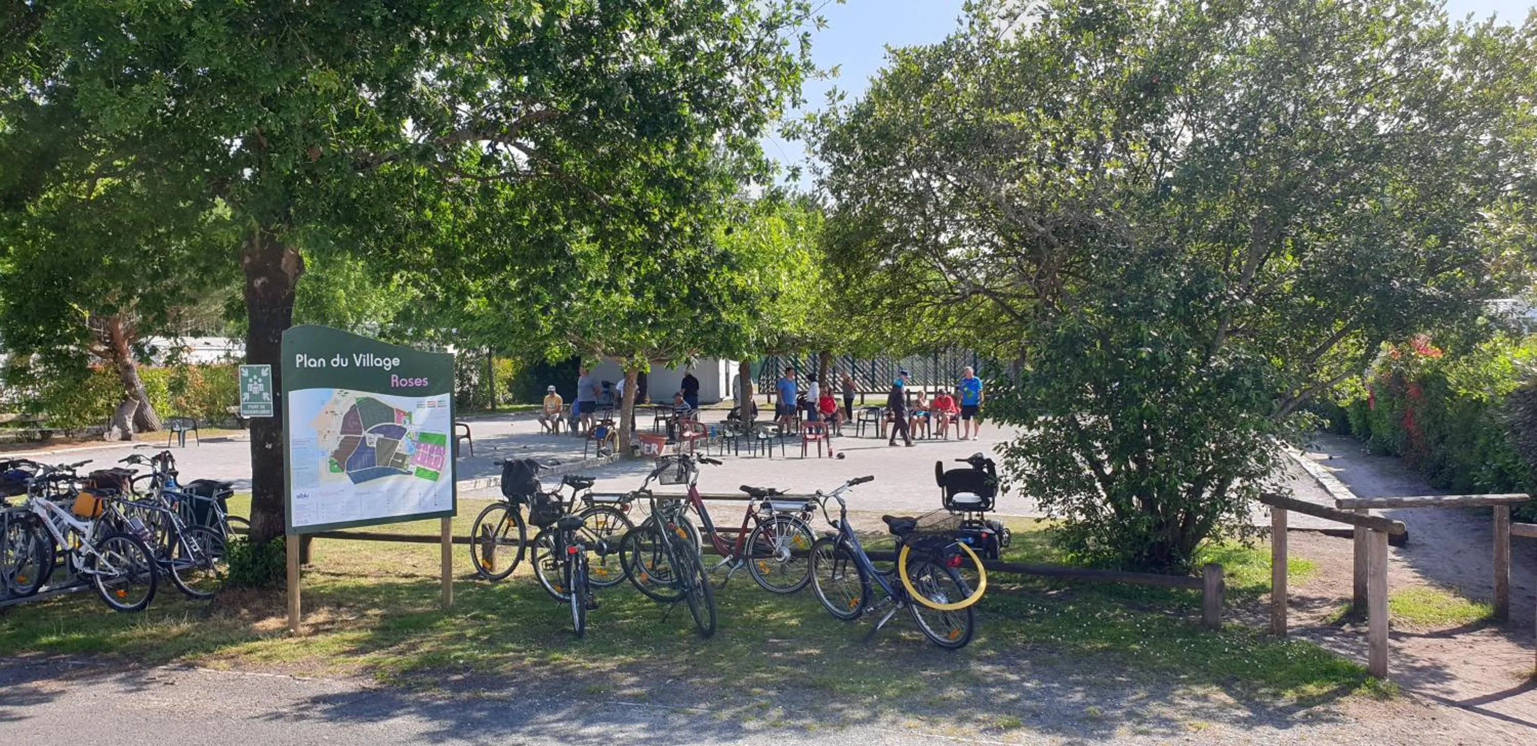 Sports in MOBIL HOME 43 dans Camping 4 Etoiles