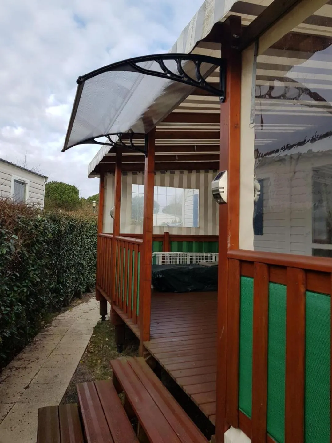 Balcony/Terrace in MOBIL HOME 43 dans Camping 4 Etoiles