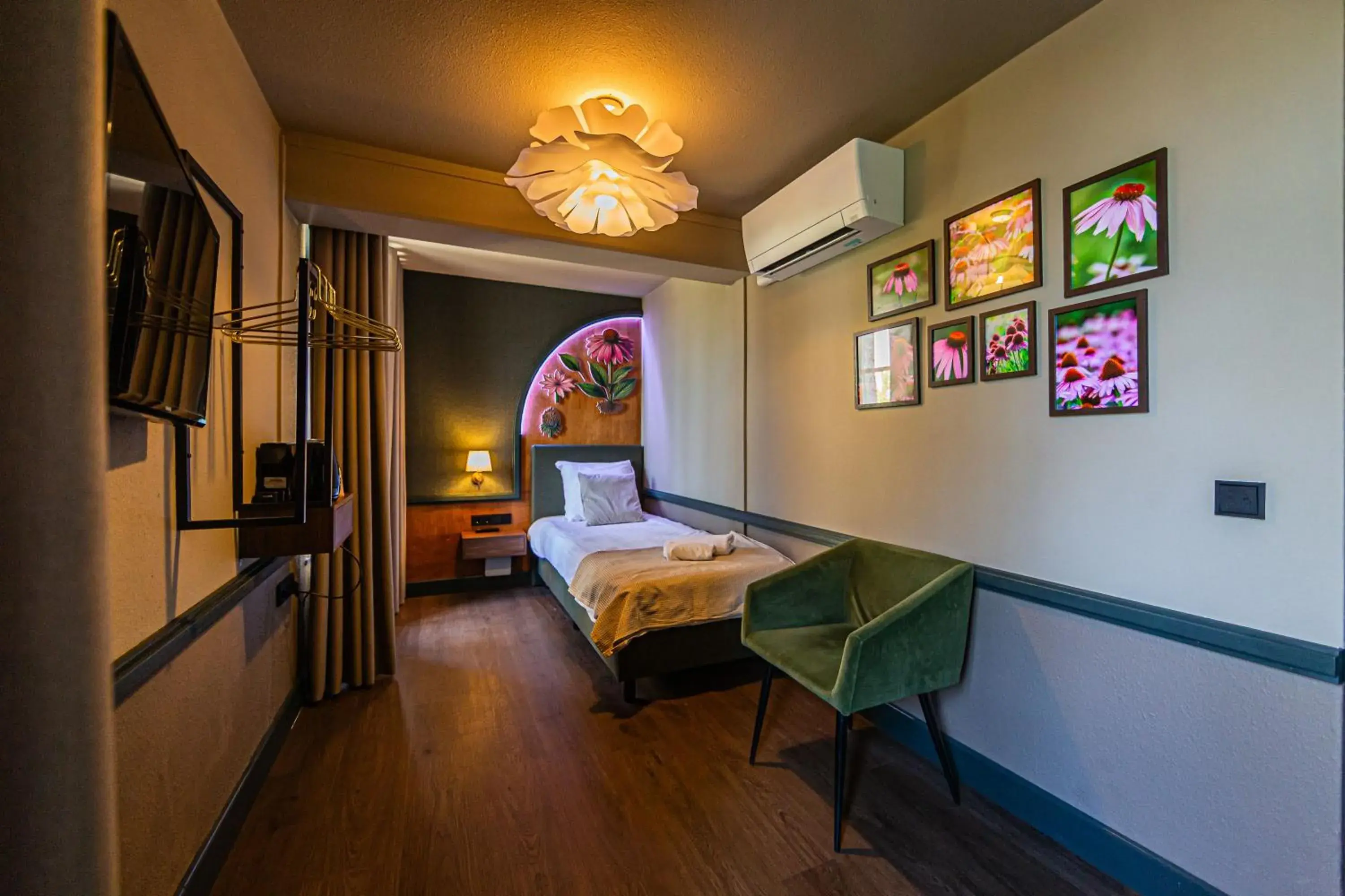 Single Room - single occupancy in Buitenplaats Kasteel Elsloo Single Room - single occupancy in Buitenplaats Kasteel Elsloo