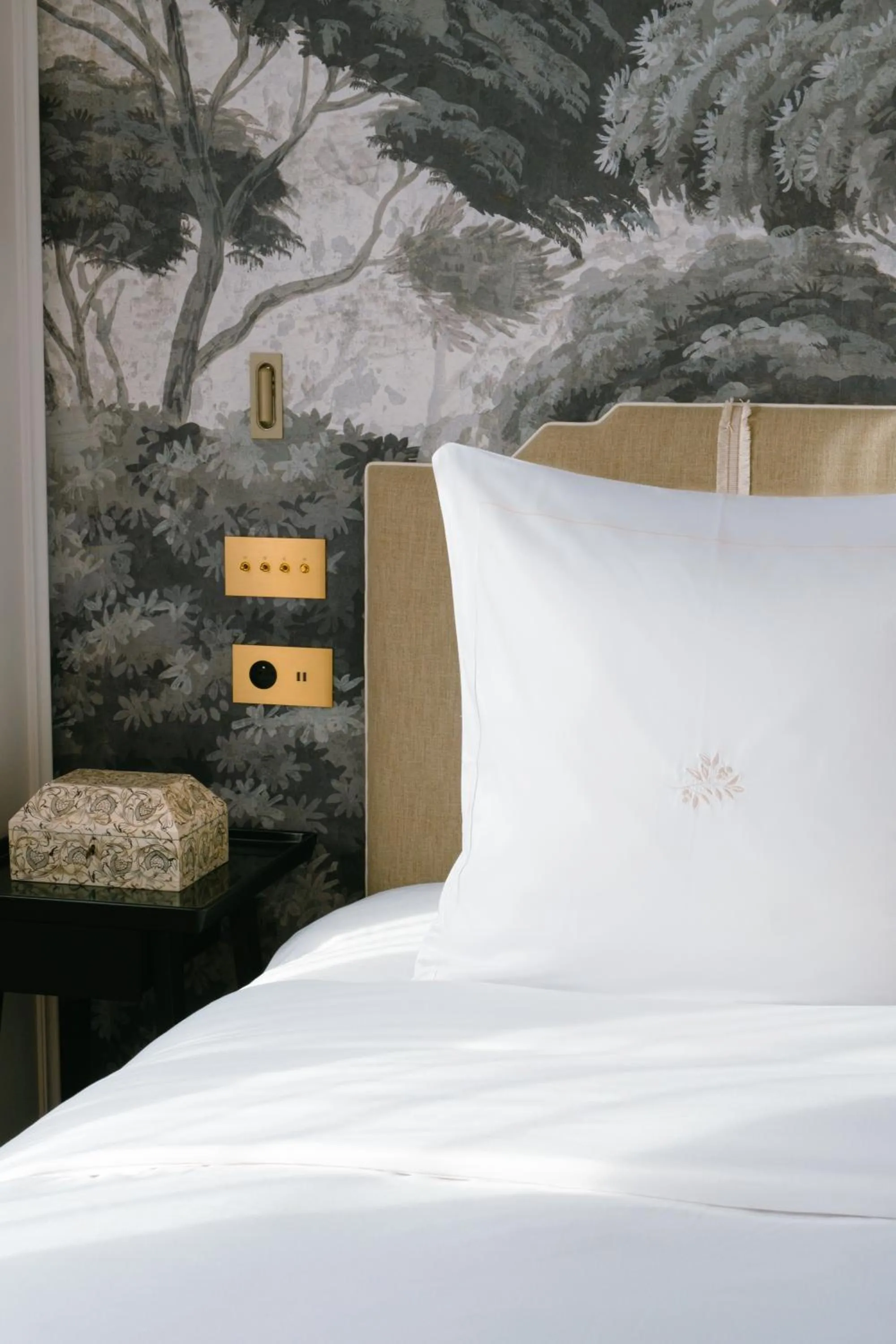 Bed in Airelles Château de la Messardière