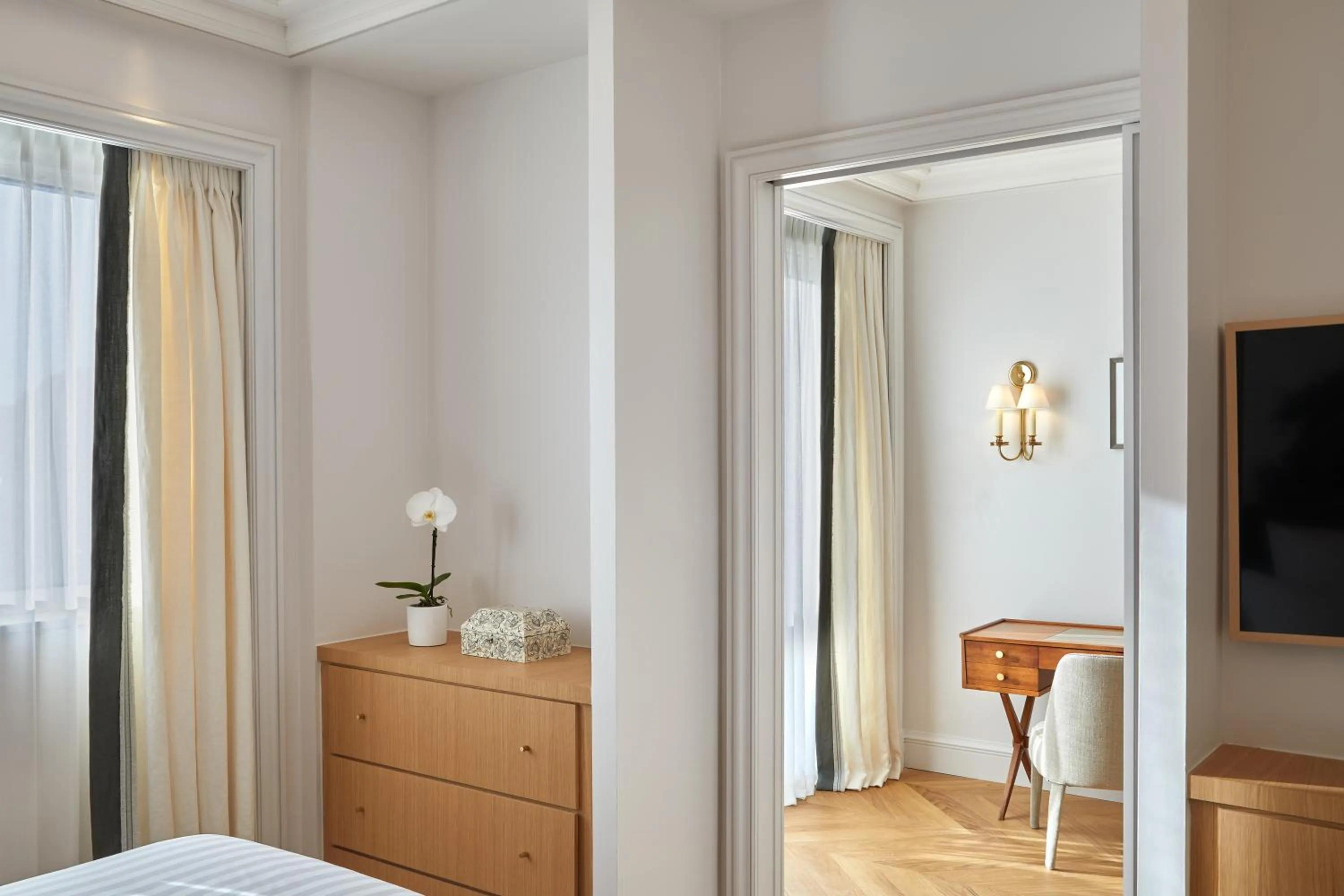 Bed in Airelles Château de la Messardière