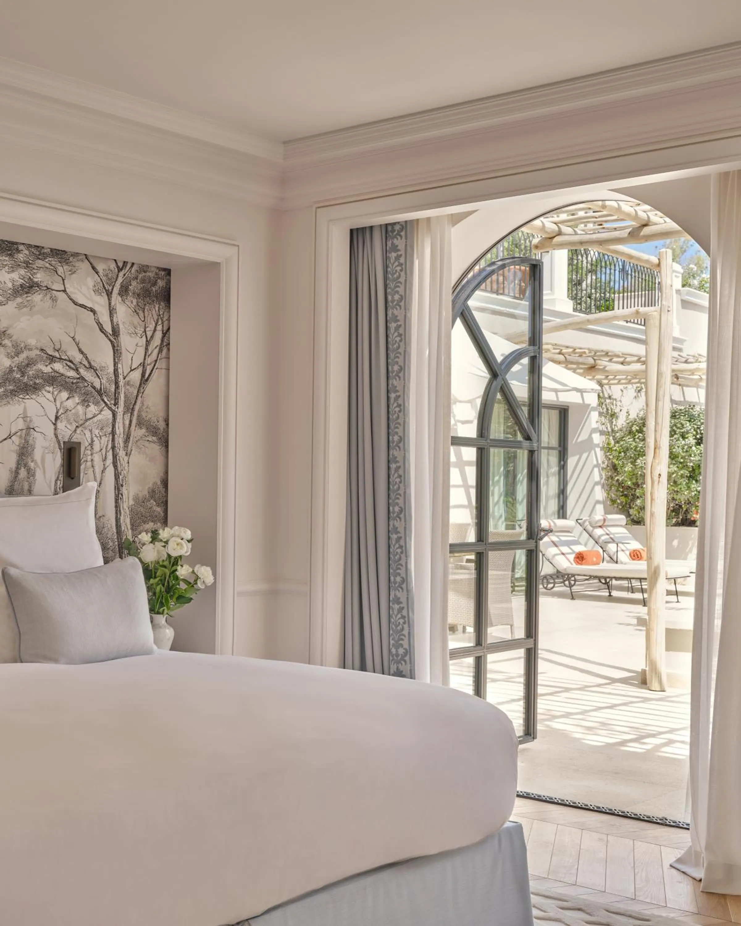 Bed in Airelles Château de la Messardière