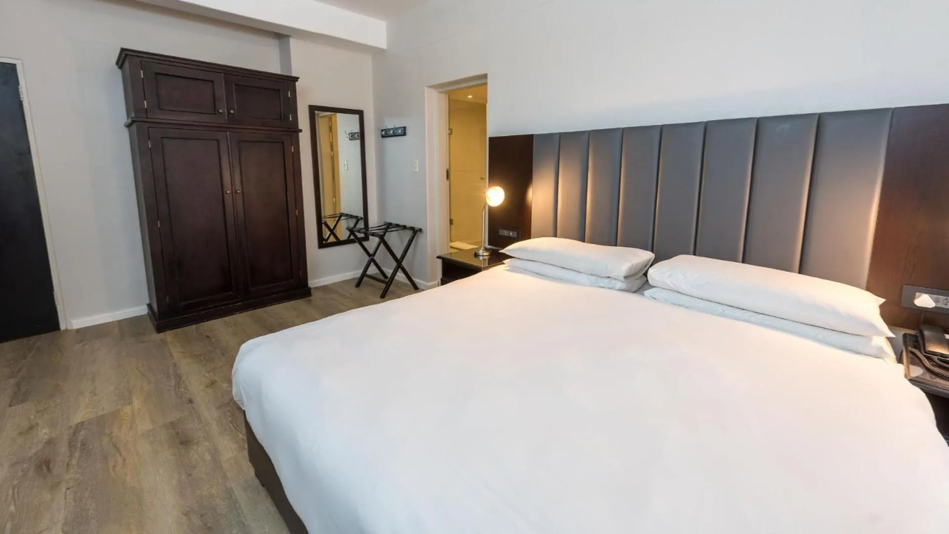 Bed in ANEW Hotel Capital Pretoria