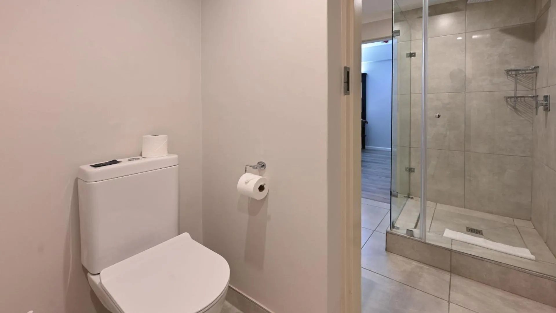 Shower in ANEW Hotel Capital Pretoria