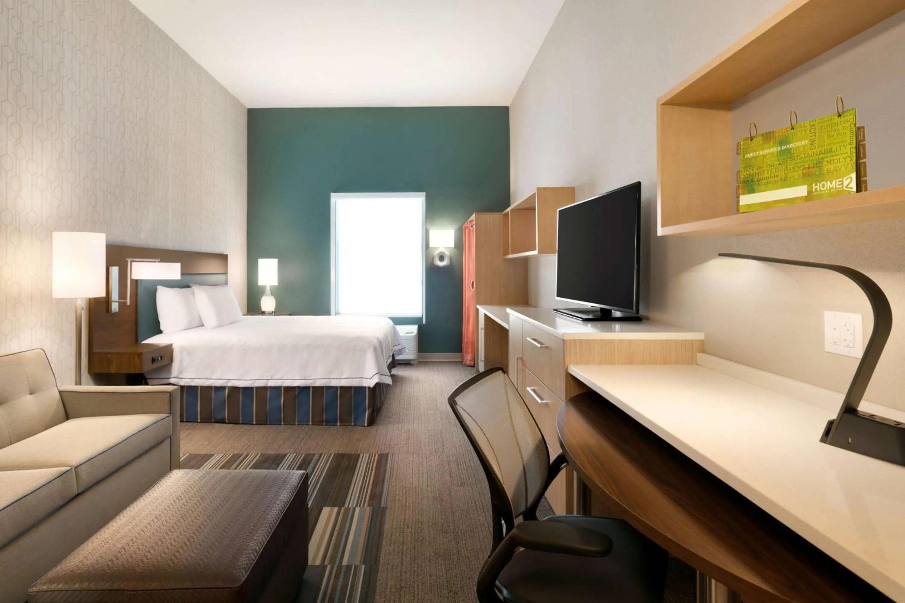 TV and multimedia, Bed in Home2 Suites By Hilton Mt Pleasant Charleston