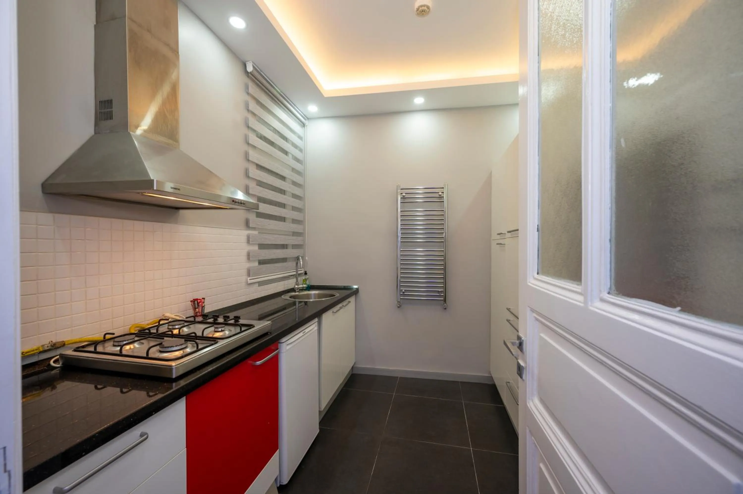 Kitchen or kitchenette in Hotel Next2