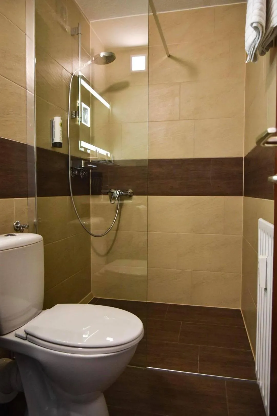 Bathroom in Martins Klause Airport Messe Hotel - Self Check-In