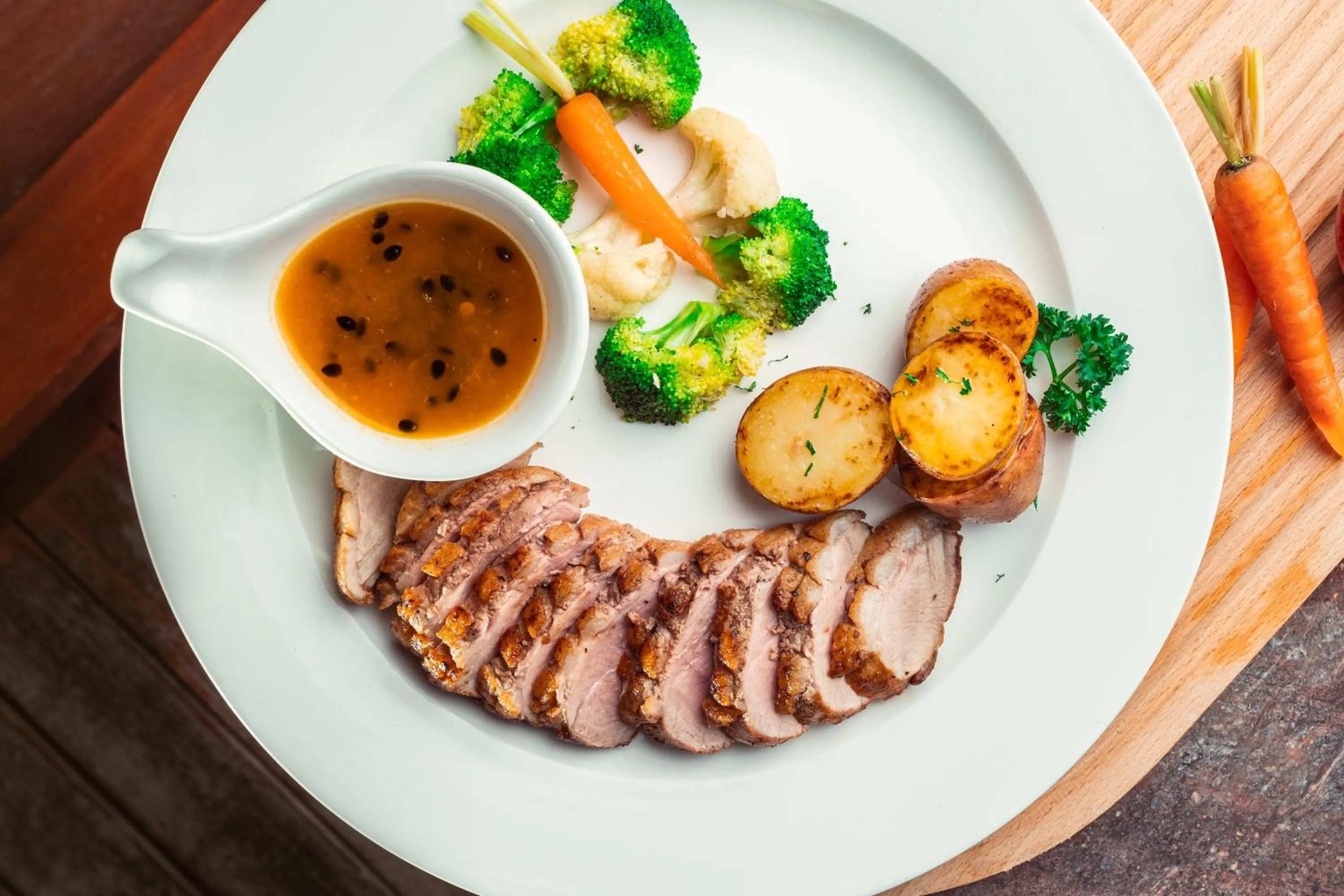 Food in SIM Boutique Hotel