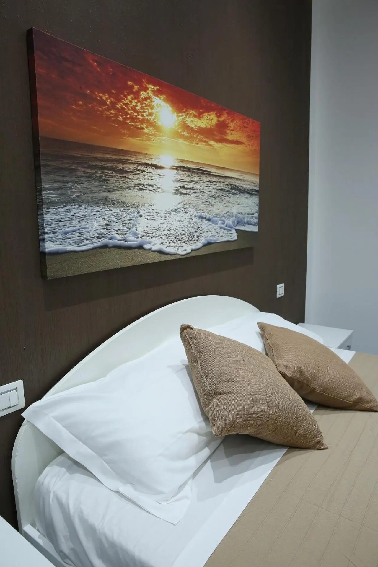 Bed in Mascalzone latino luxury rooms