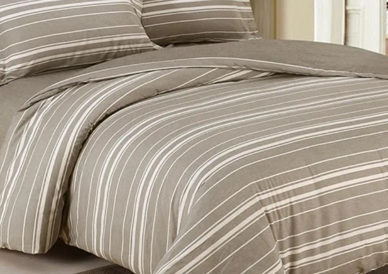 Bed in Mascalzone latino luxury rooms