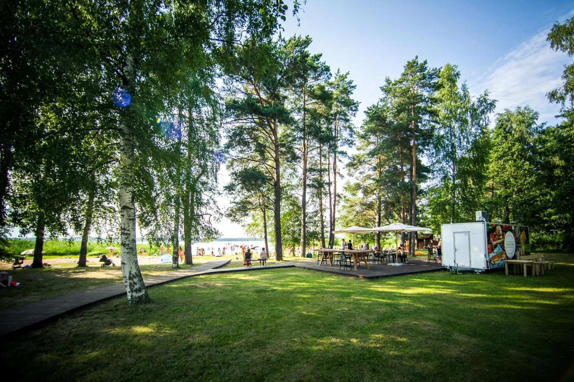 Restaurant/places to eat in Baltvilla