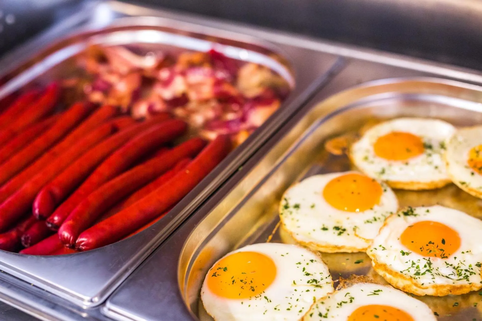 Buffet breakfast in Baltvilla