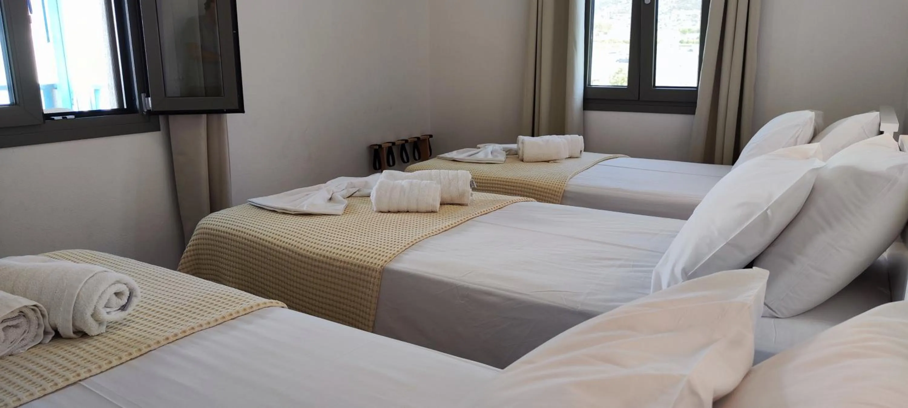 Bed in Ragousis Apartments