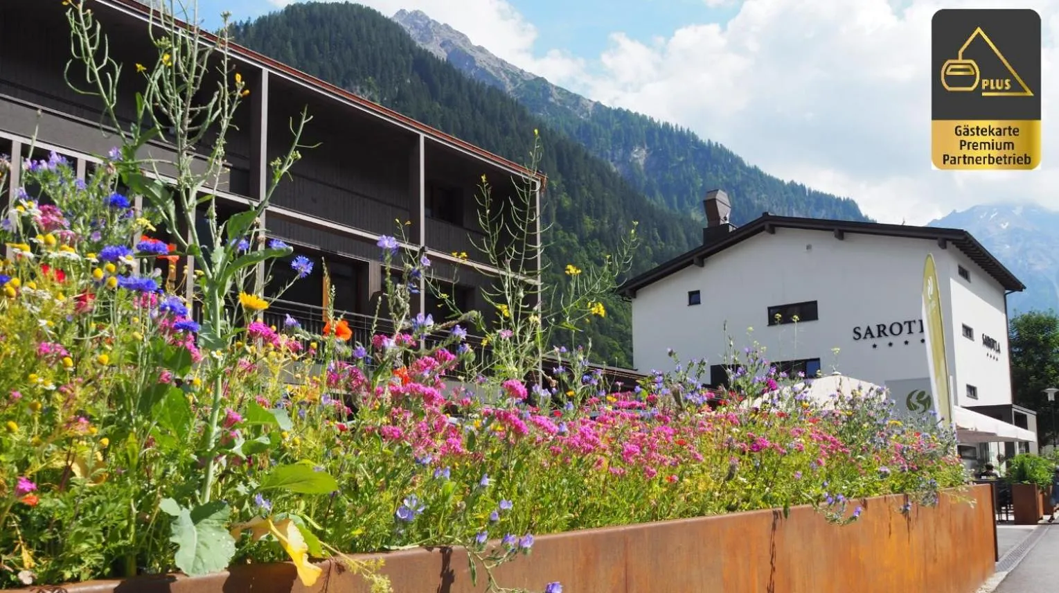 Property building in Aktiv-Hotel Sarotla