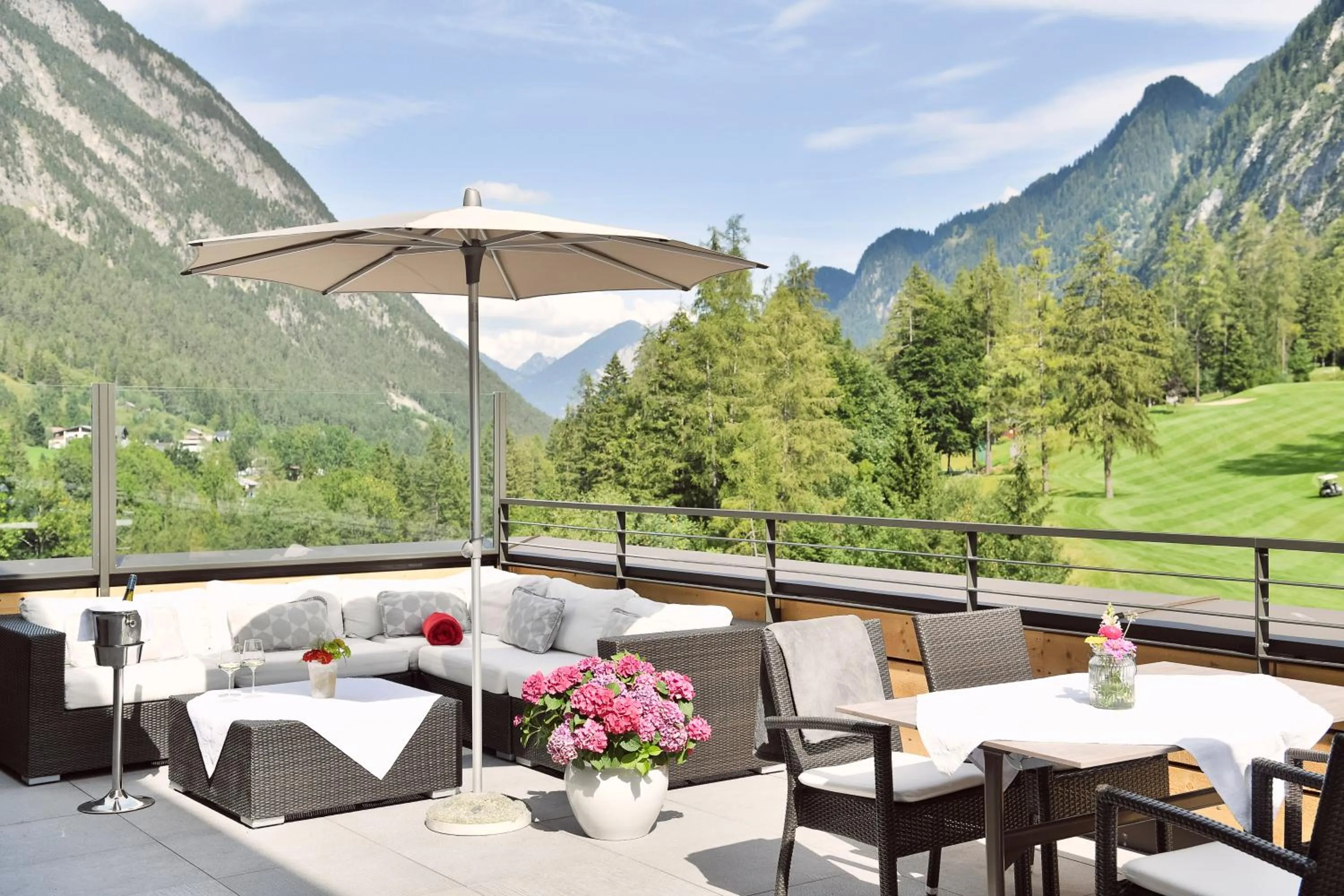 Balcony/Terrace in Aktiv-Hotel Sarotla