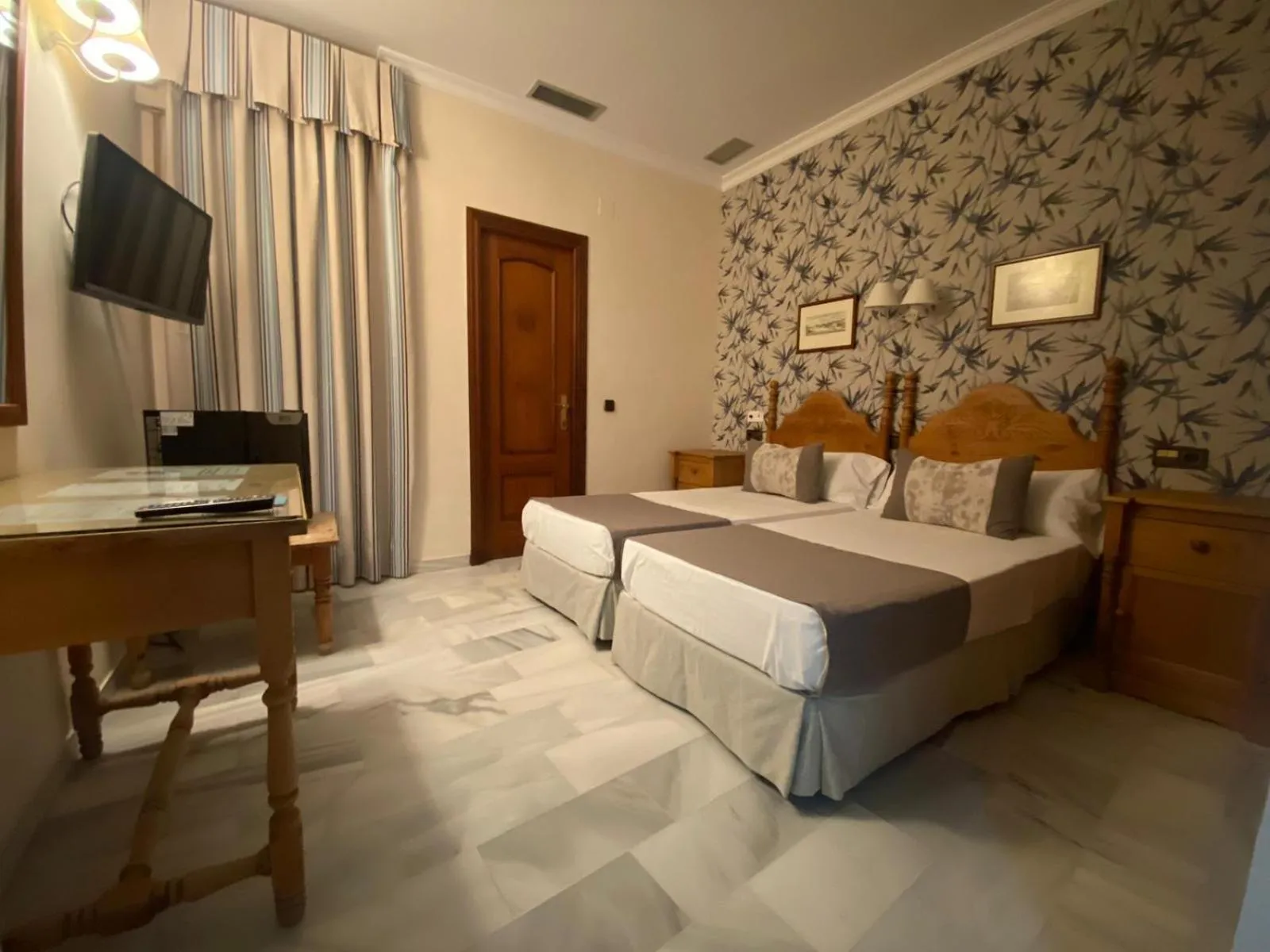 Bed in Hotel La Española