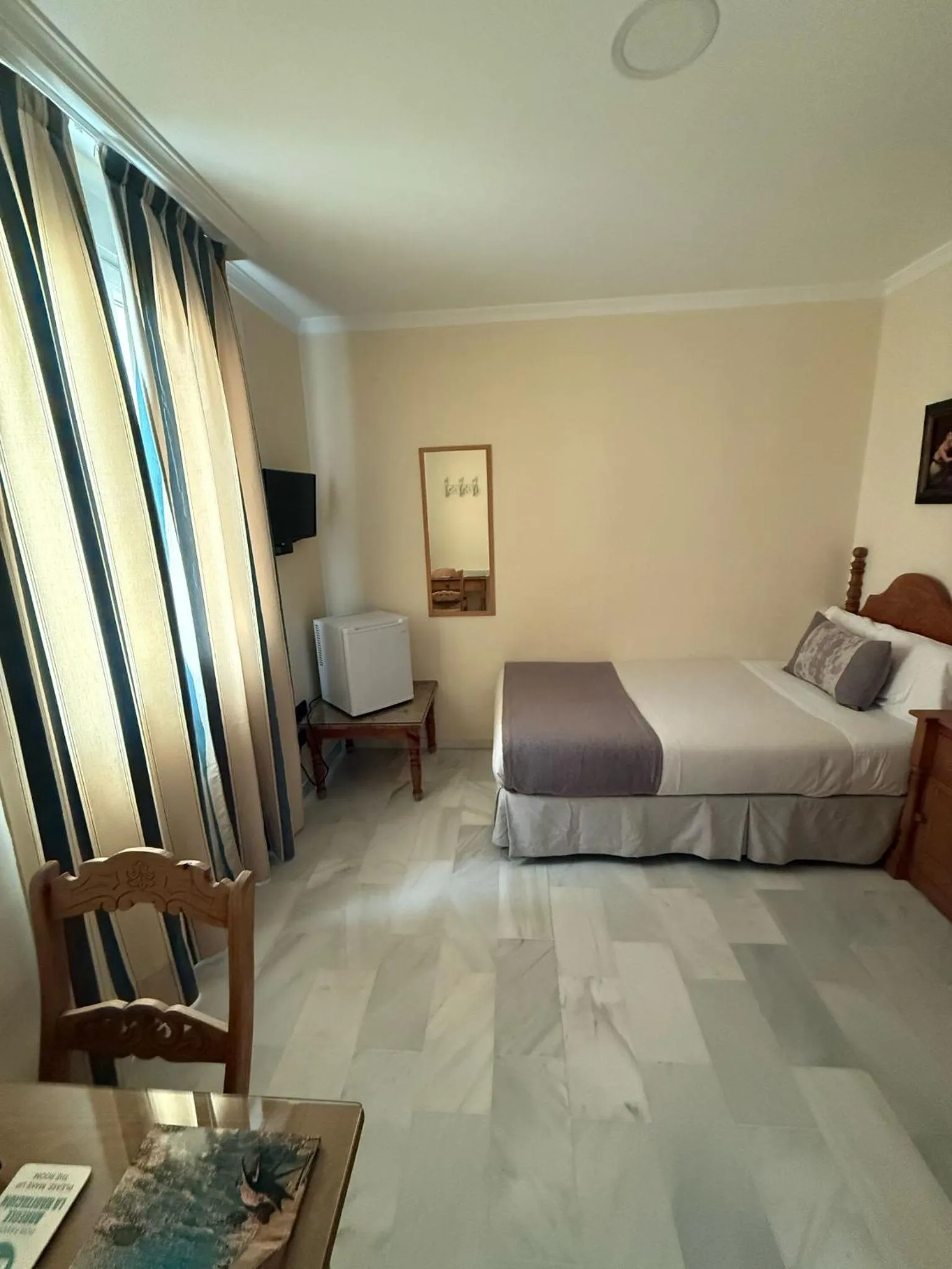 Bed in Hotel La Española