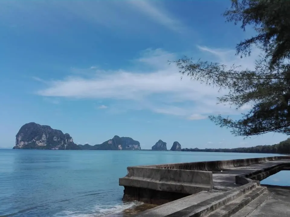 Property building in Fisherman's Hut , ขนำชาวเลโฮมสเตย์