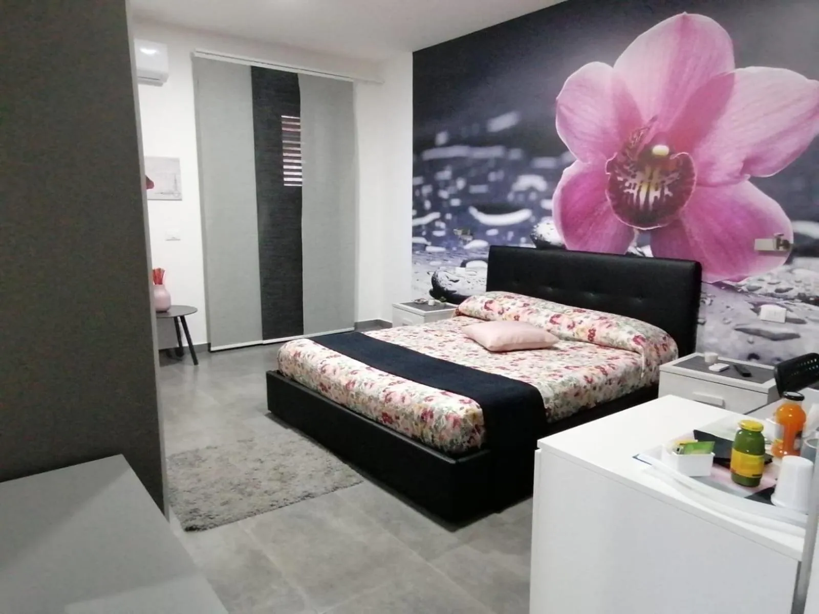 Bed in B&B La Grotta