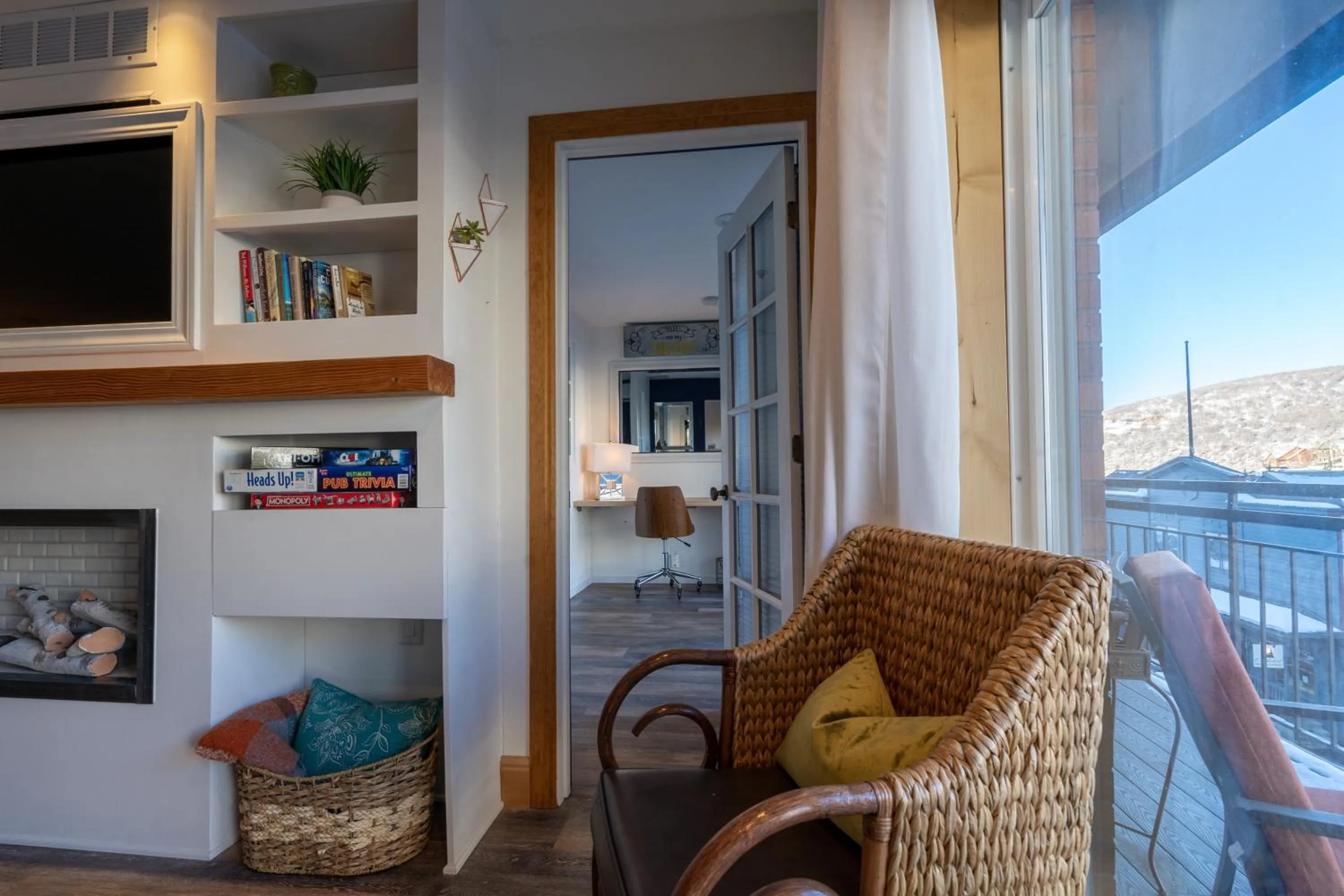 Treasure Mountain Inn