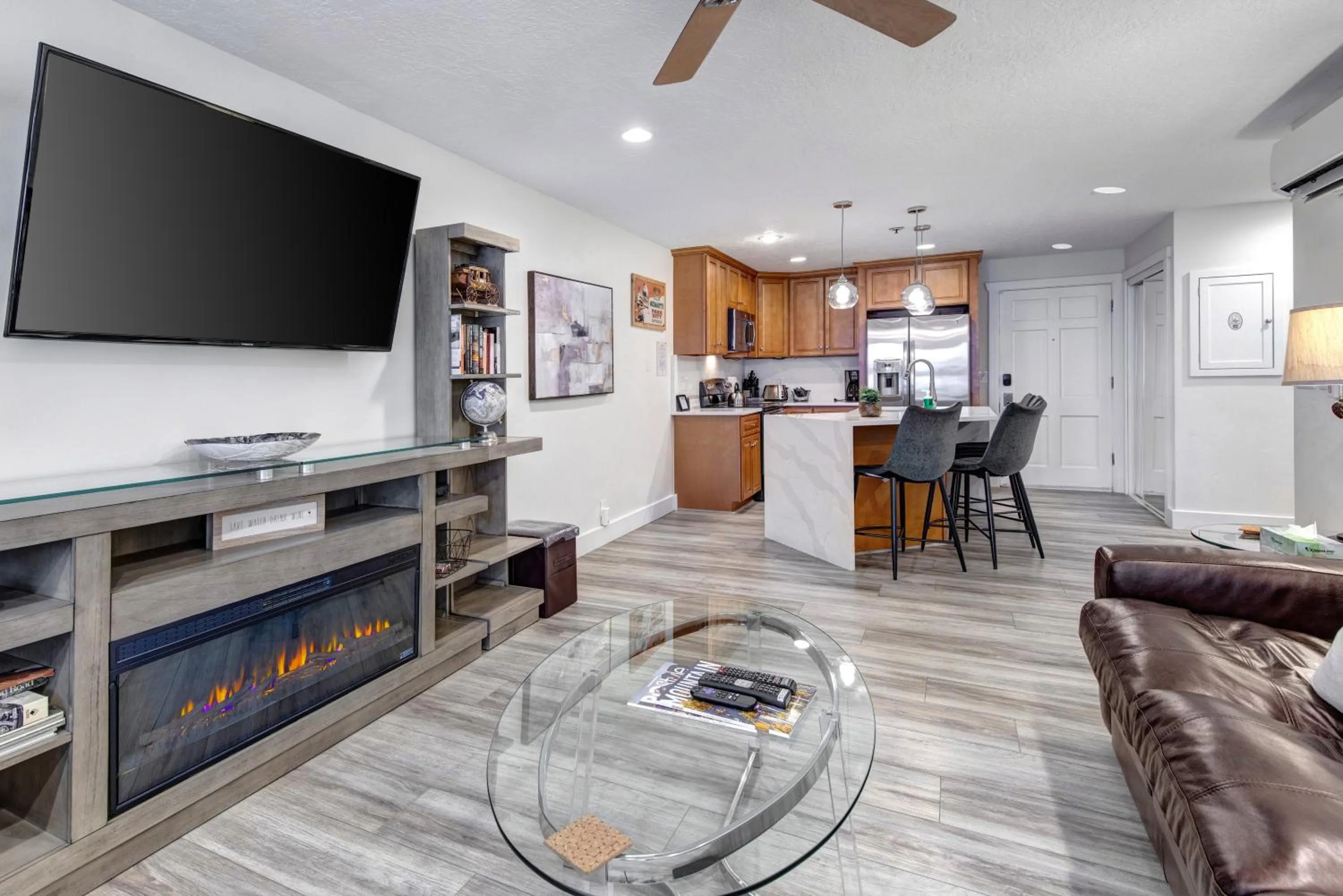 Treasure Mountain Inn