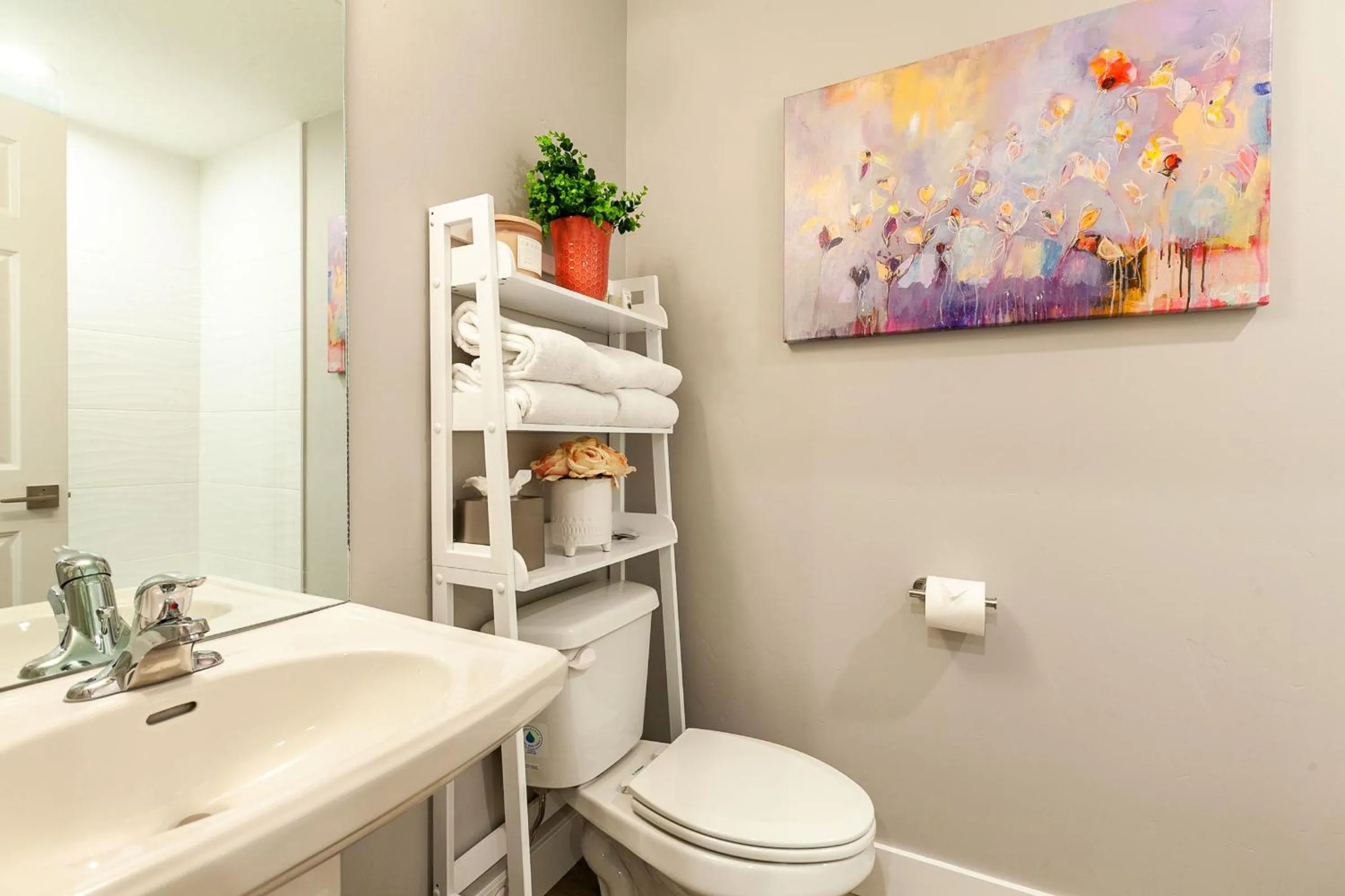 Treasure Mountain Inn