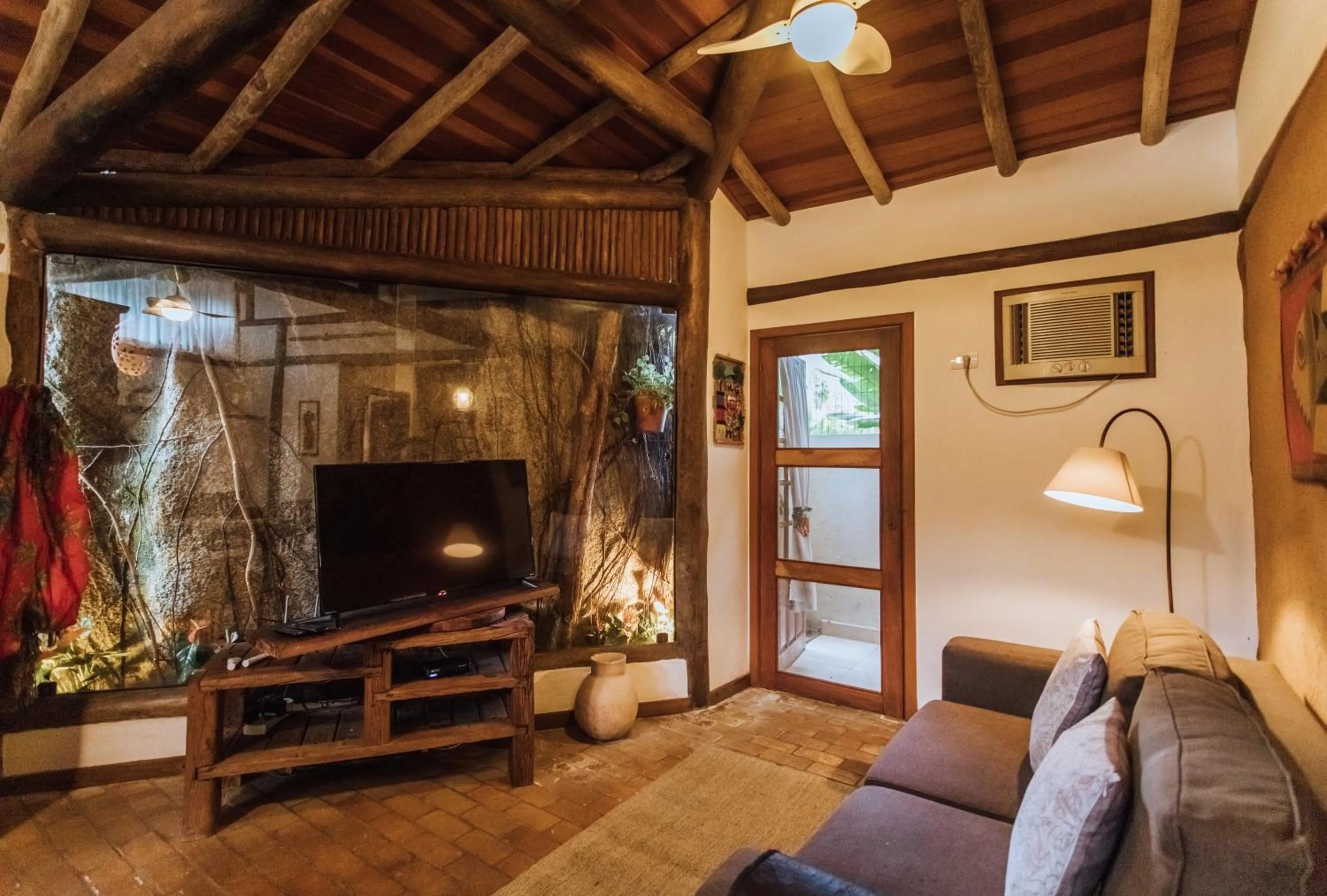 Living room in Pousada Terra Madre